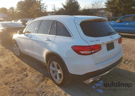 2018 Mercedes-Benz Glc 300 4Matic из США, поврежденный, VIN WDC0G4KB4JV040713